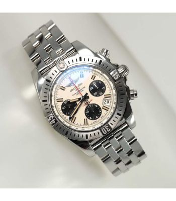 Breitling Chronomat Airborne AB0144
